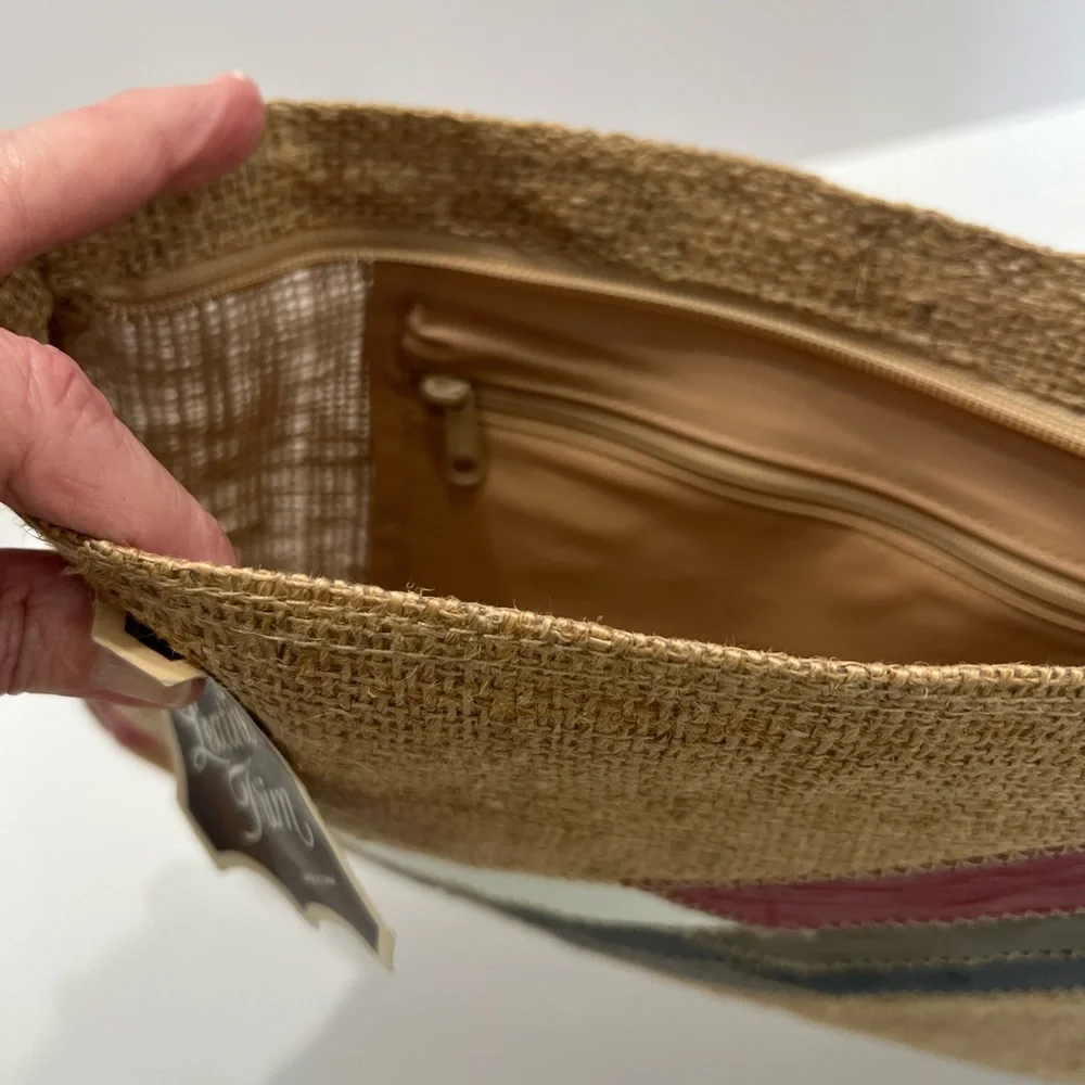 Vintage burlap / Jute zippered clutch with genuine leather trim & original tag.